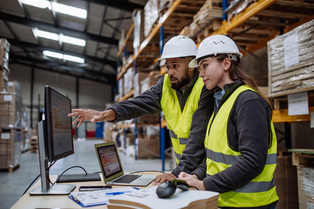 Cargo tracking and warehouse operations